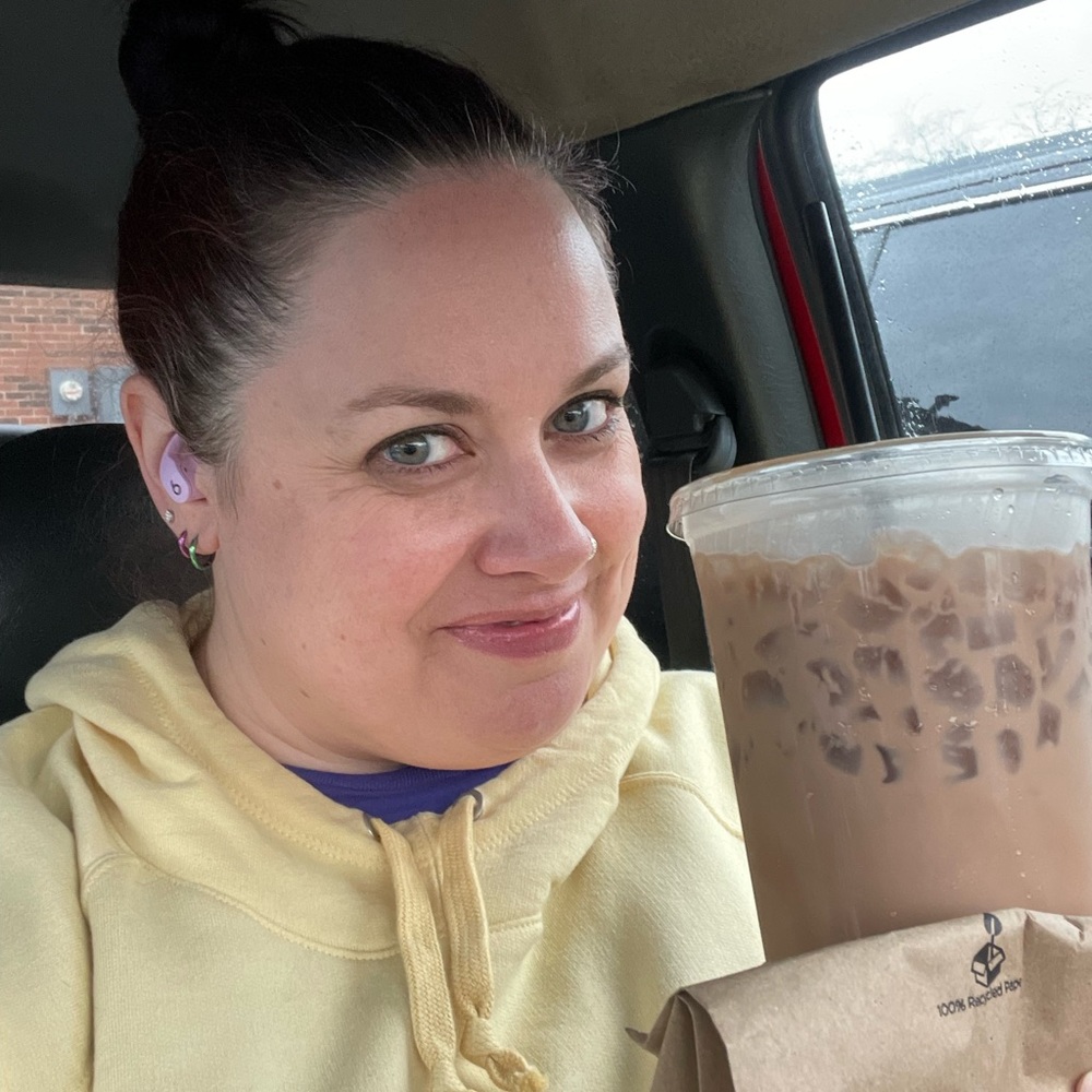 Meet your Posher, Amy